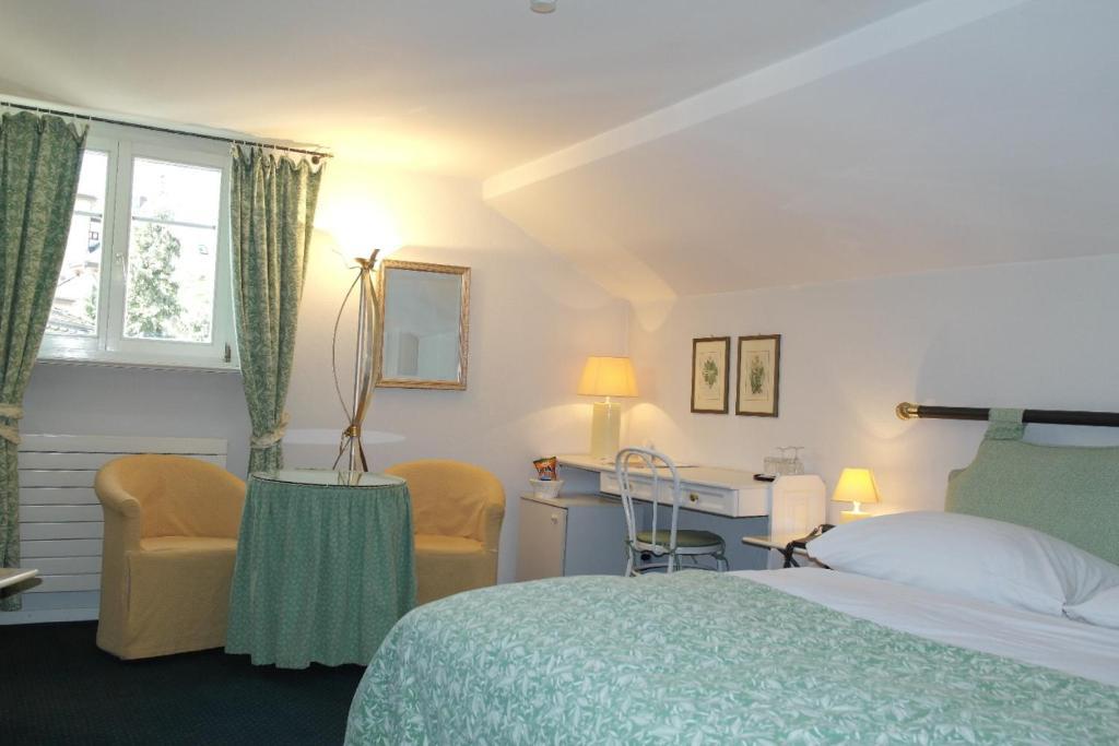 Hotel Hirschen Rapperswil-Jona Oda fotoğraf